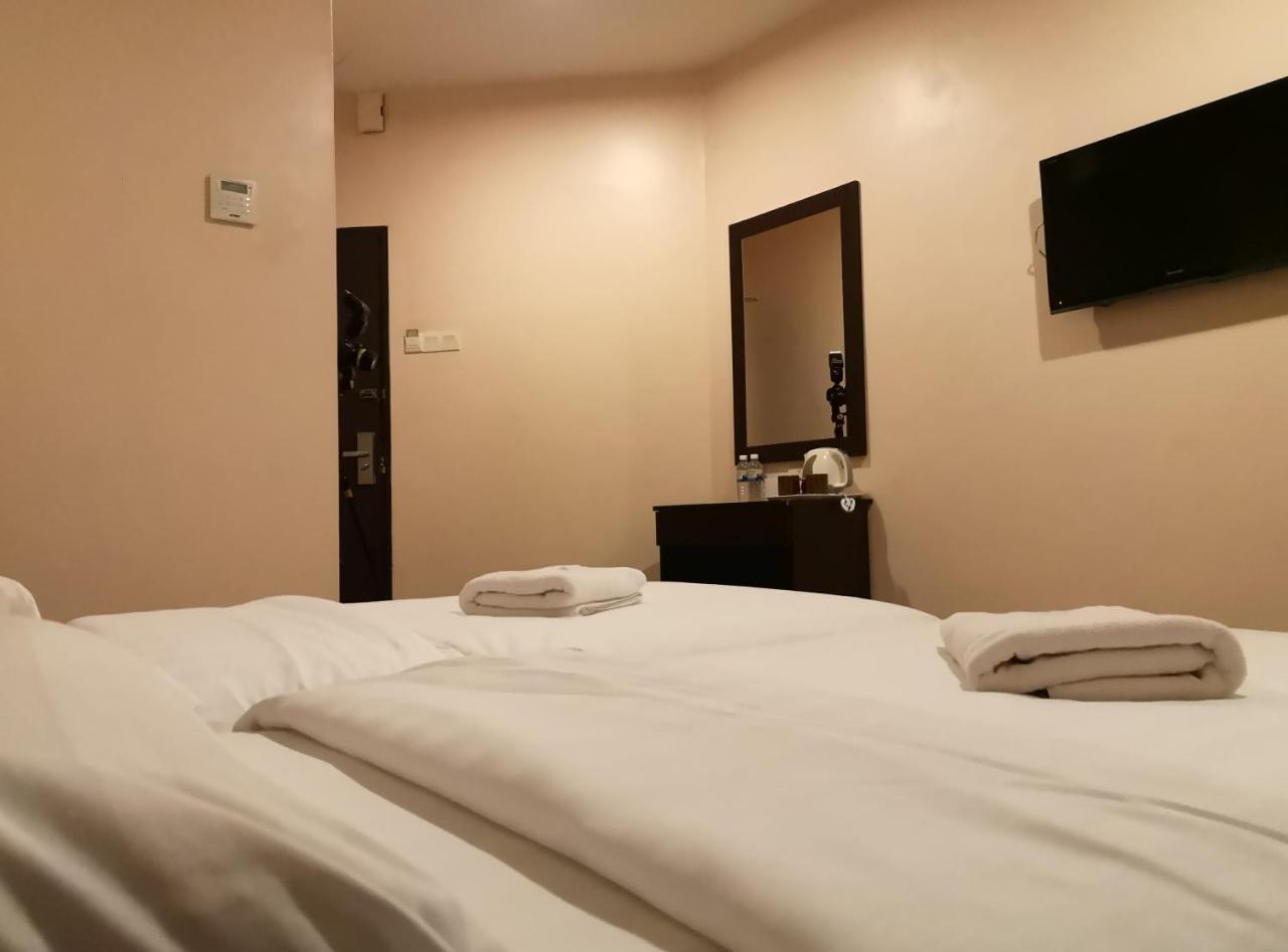 Sai Villa Hotel Near Klia & Klia2 Nilai Exterior foto